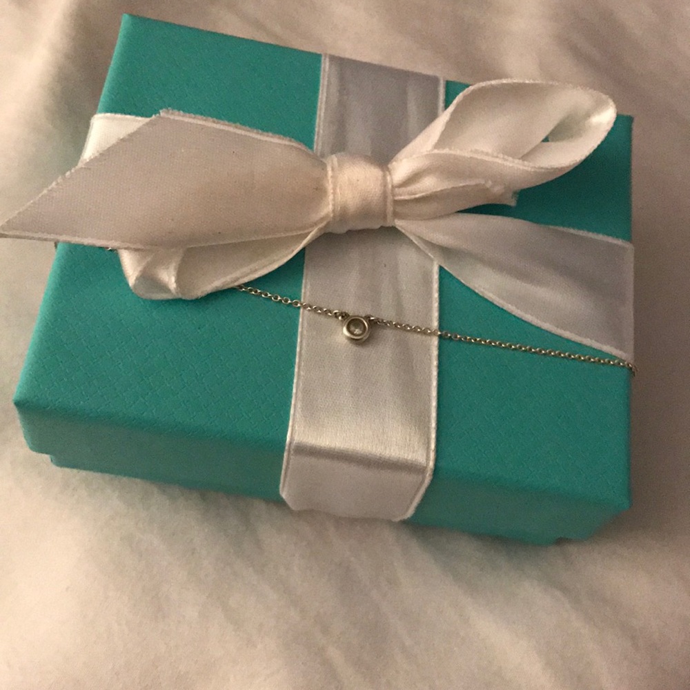 Tiffany's Color By The Yard Pendant Necklace